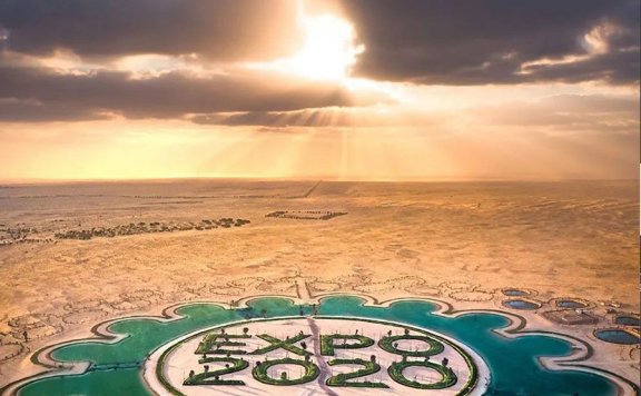 迪拜花巨资在沙漠打造世博会LOGO ，有钱人就是任性！